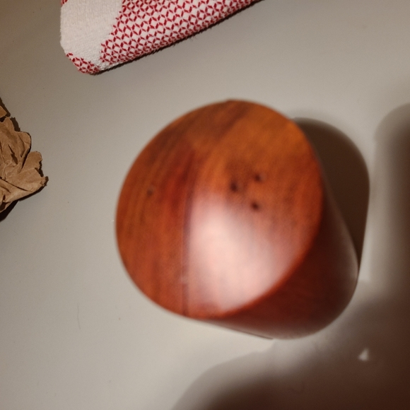 Hand Made Wooden Shakers - Picture 9 of 9